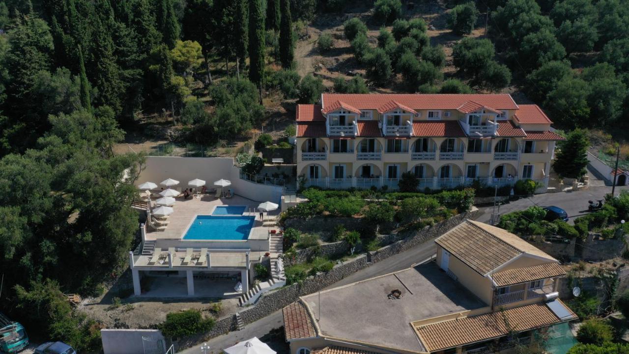 Mazis Apartments Άγιος Γόρδιος Εξωτερικό φωτογραφία