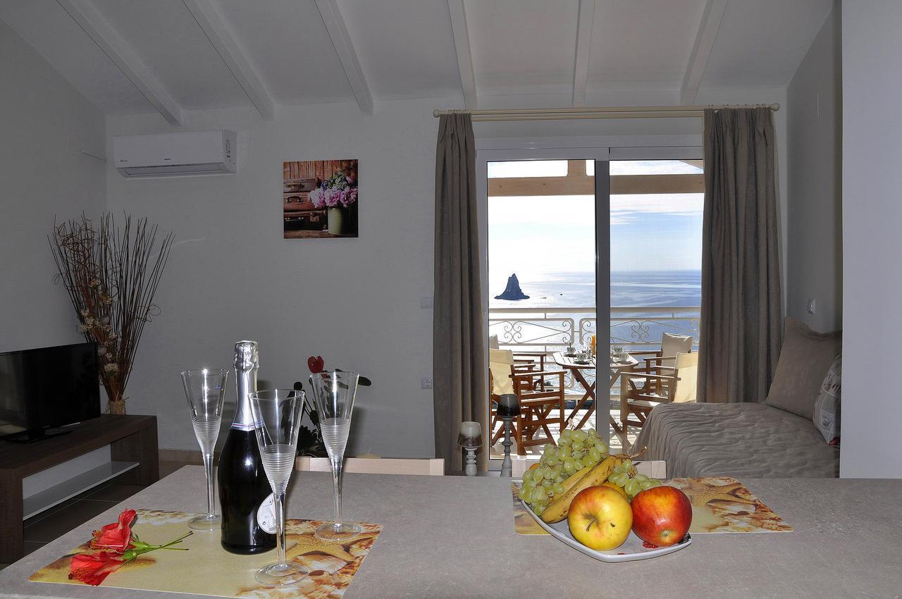 Mazis Apartments Άγιος Γόρδιος Εξωτερικό φωτογραφία