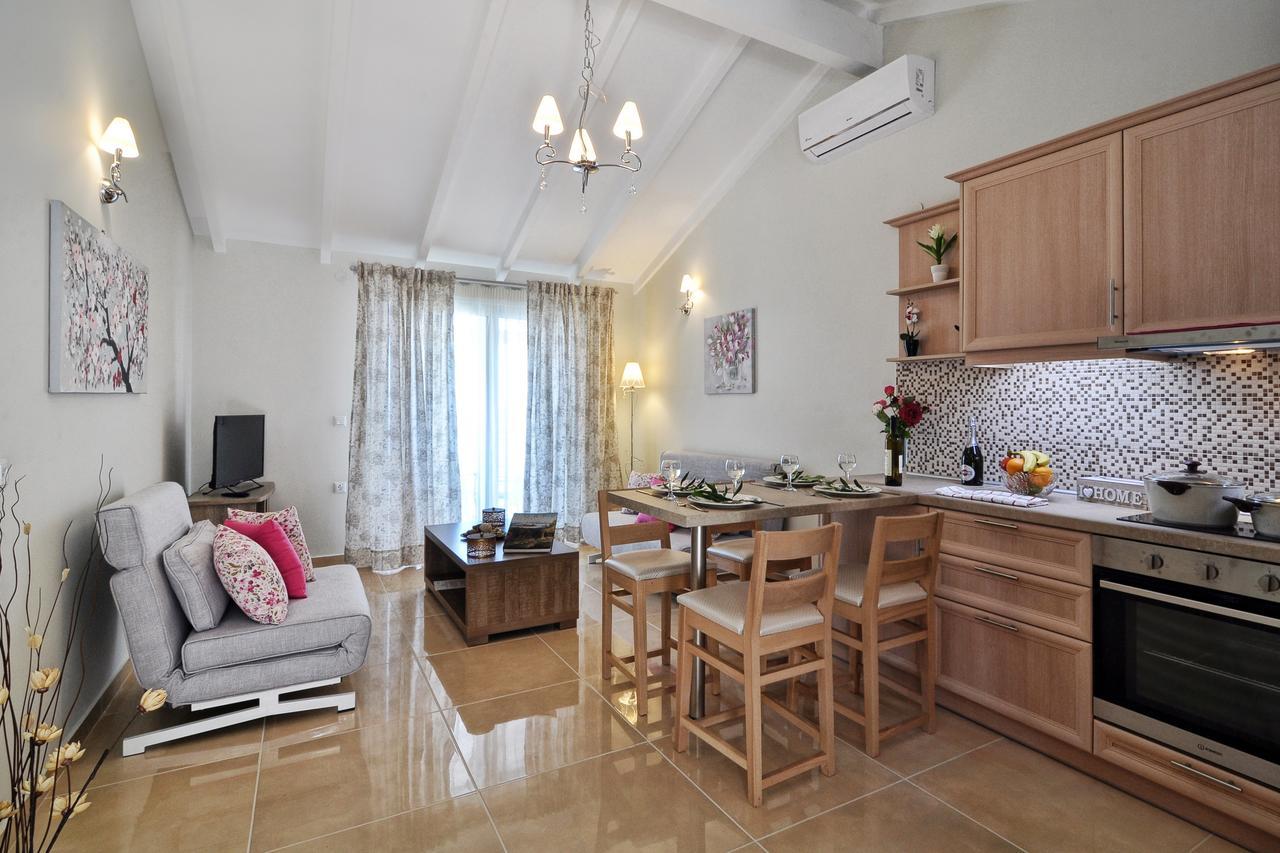Mazis Apartments Άγιος Γόρδιος Εξωτερικό φωτογραφία